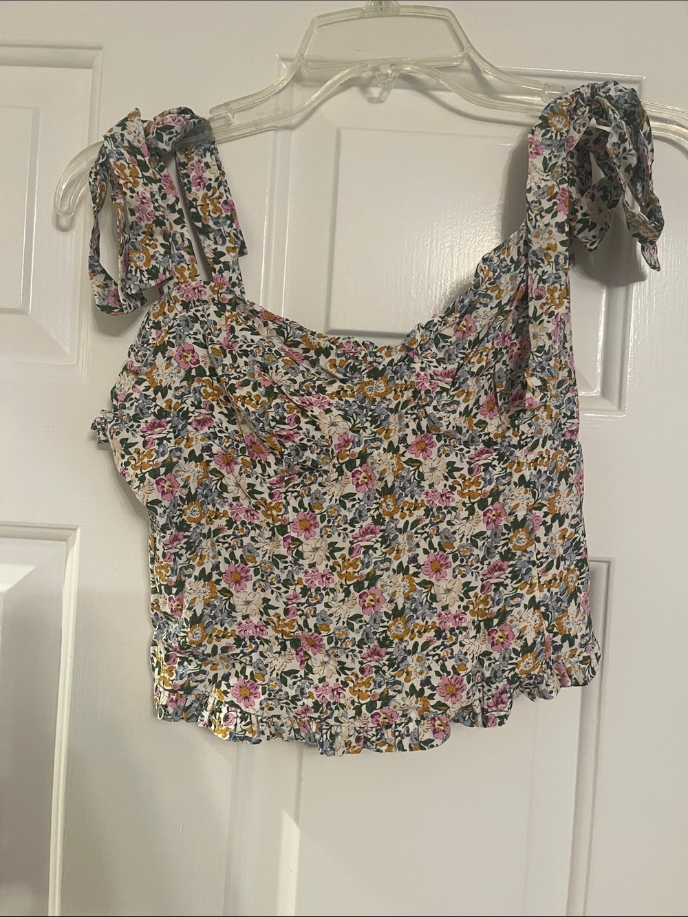 EUC Size XS Floral Tie-Shoulder Crop Top - White with Pink & Mustard Floral